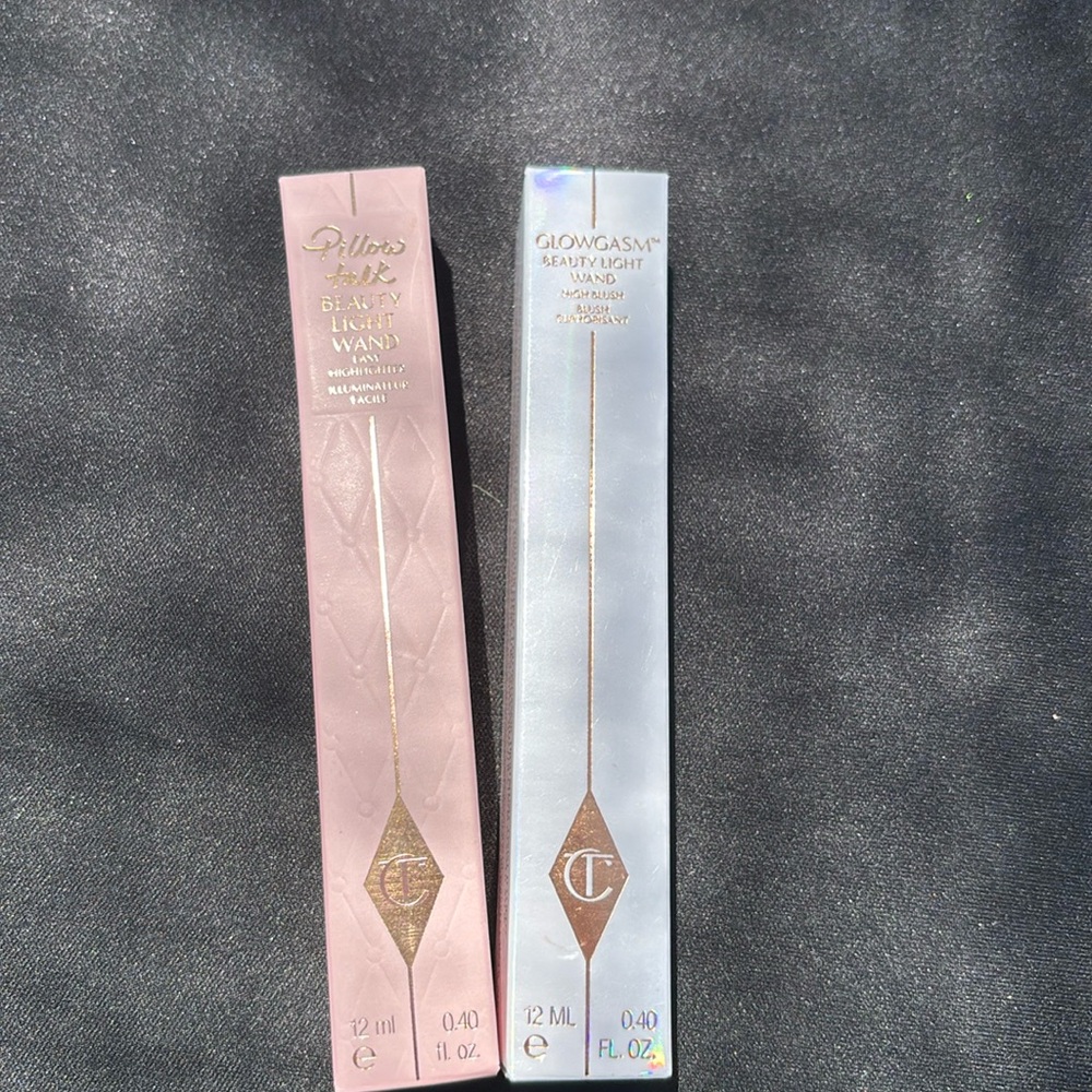 Charlotte Tilbury highlighter and blush